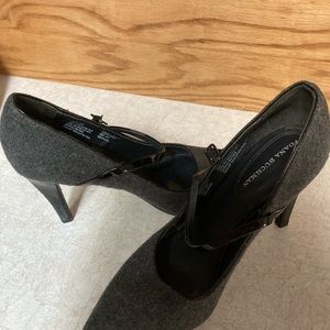 Dana Buchman heels
